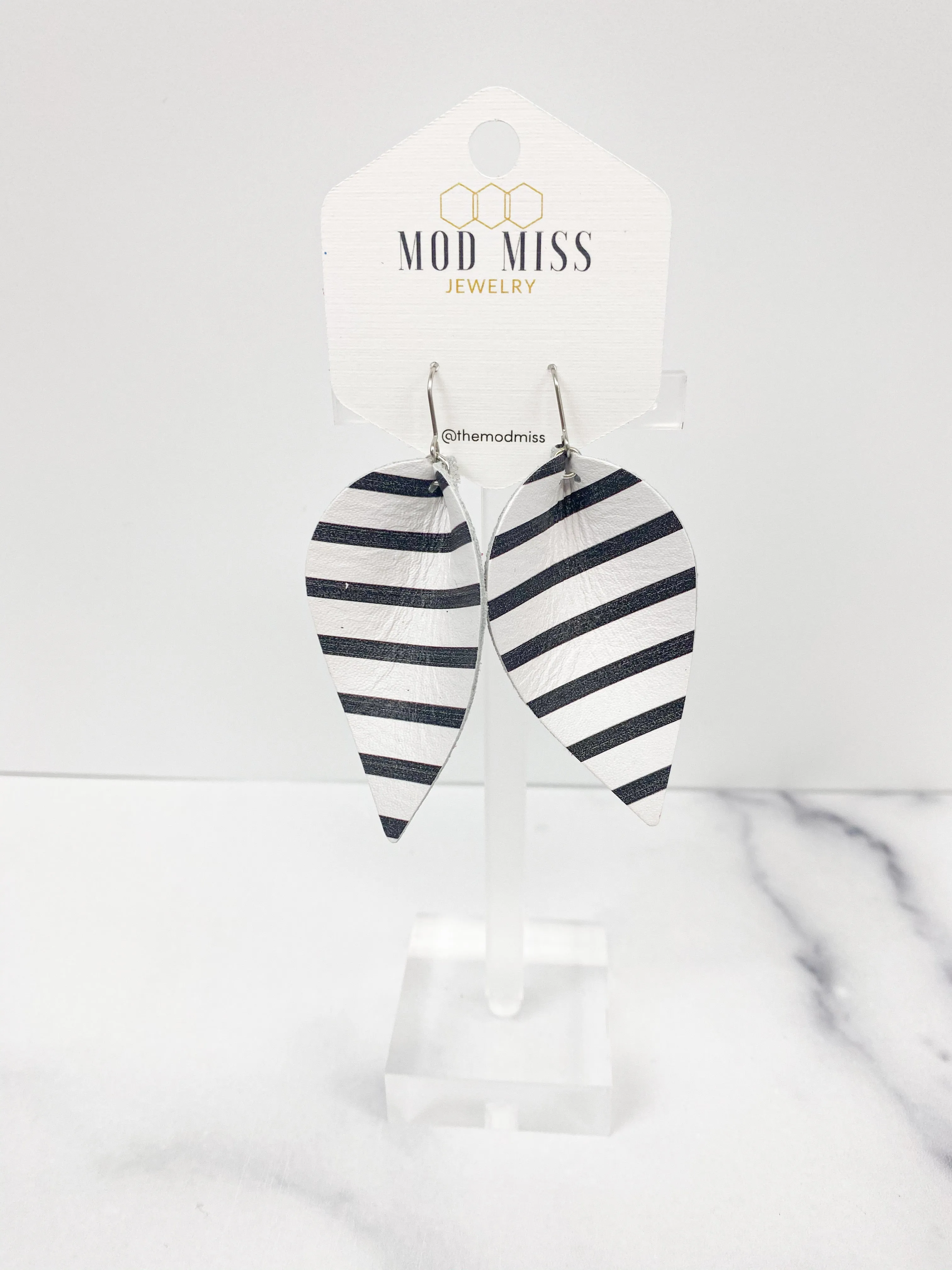 Leather Petal Earring Stripes Black & White